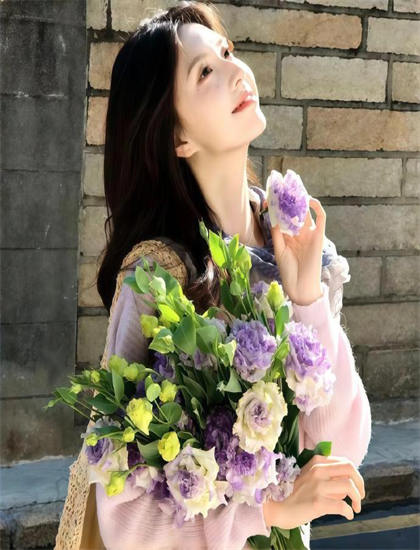 《古罗马女皇》在线观看_青青子衿在线播放_久久网免费视频